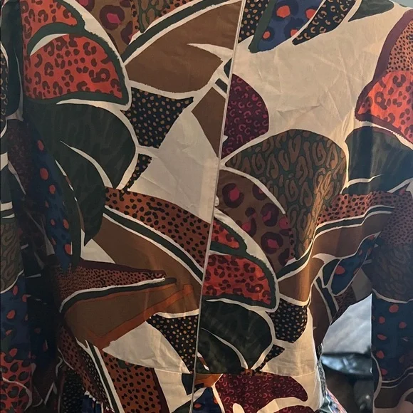 Farm Rio by Anthropologie Women’s Leaf Print Long Sleeve Dress - Picture 7 of 7